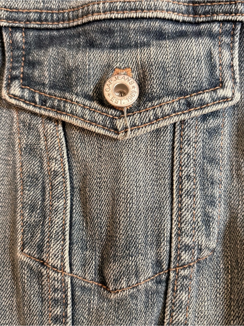 GAP Light Blue Denim Jacket Back Sequin Horse Patch Sz XL - Picture 5 of 13